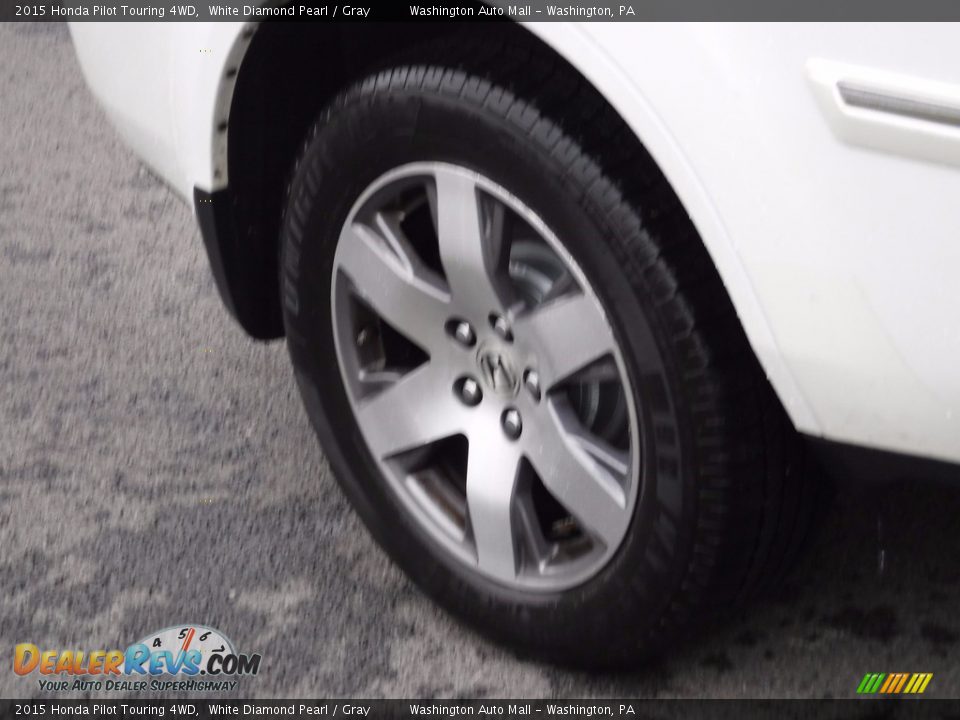 2015 Honda Pilot Touring 4WD White Diamond Pearl / Gray Photo #3