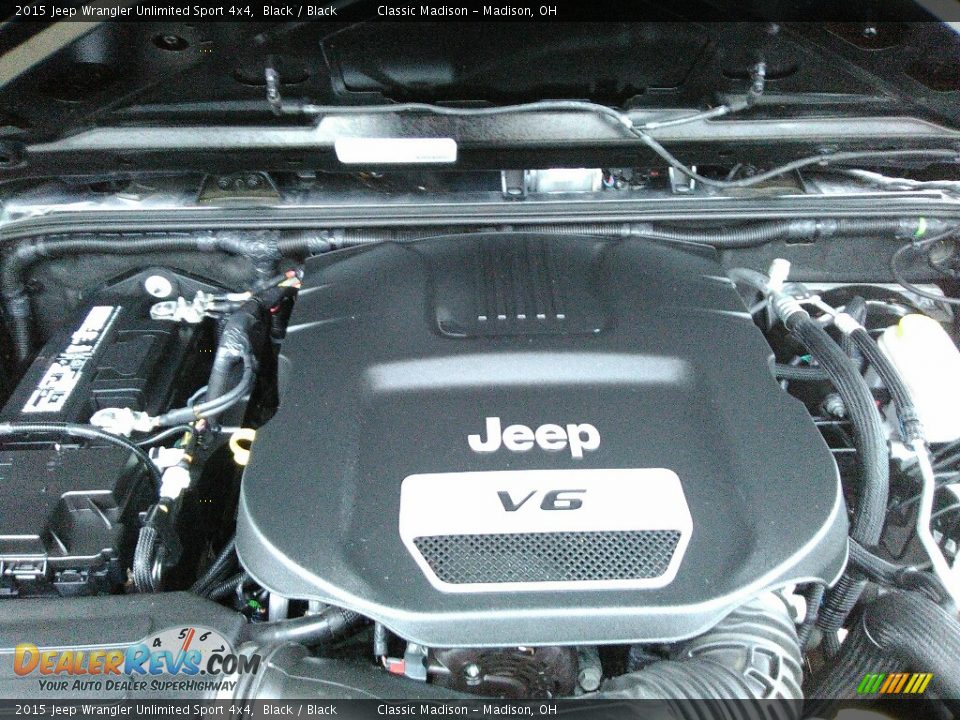 2015 Jeep Wrangler Unlimited Sport 4x4 Black / Black Photo #20
