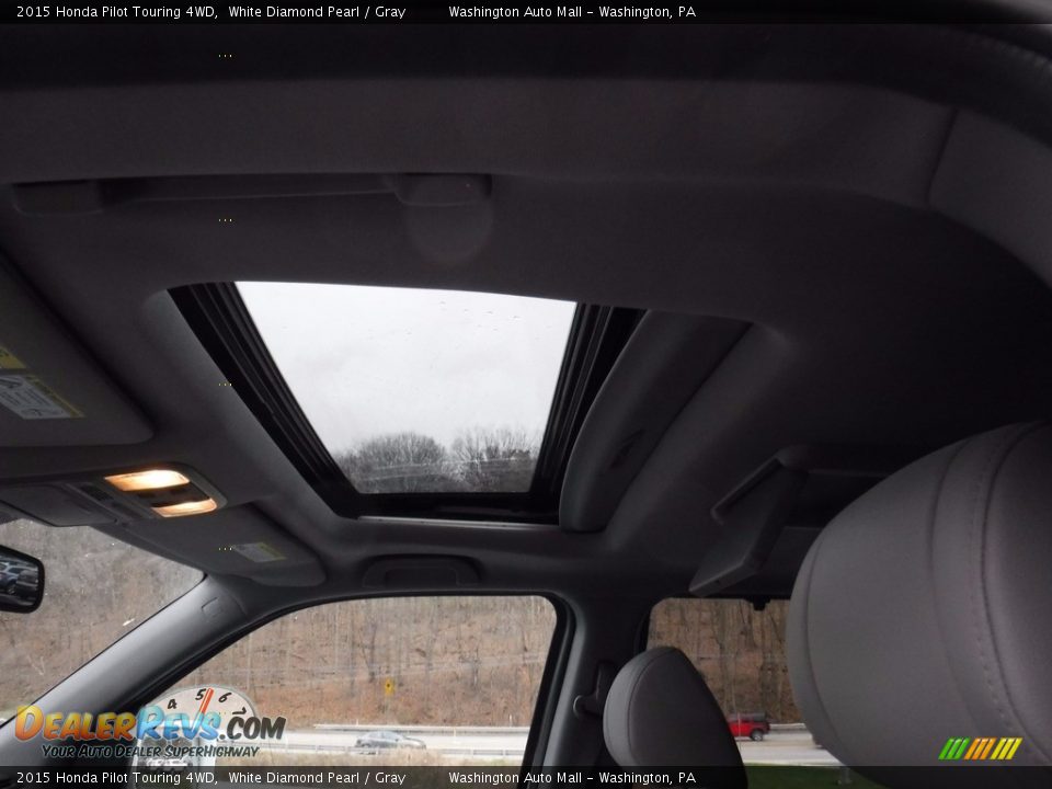 2015 Honda Pilot Touring 4WD White Diamond Pearl / Gray Photo #13