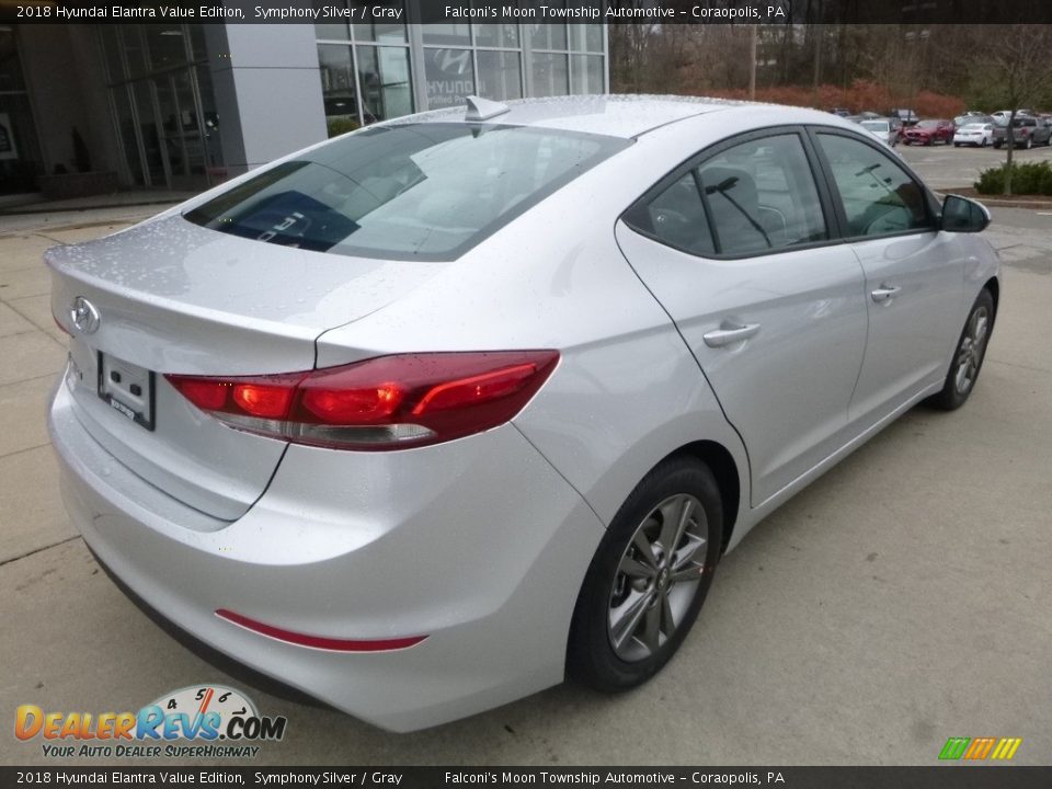 2018 Hyundai Elantra Value Edition Symphony Silver / Gray Photo #2