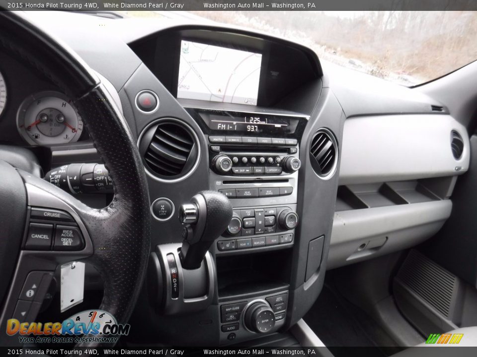 2015 Honda Pilot Touring 4WD White Diamond Pearl / Gray Photo #20