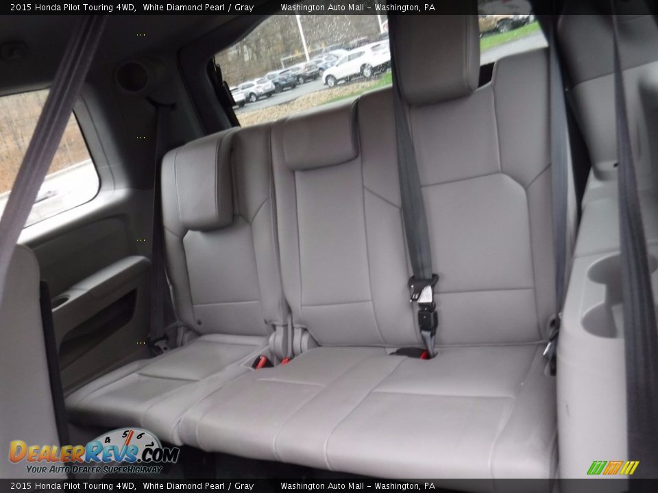 2015 Honda Pilot Touring 4WD White Diamond Pearl / Gray Photo #26