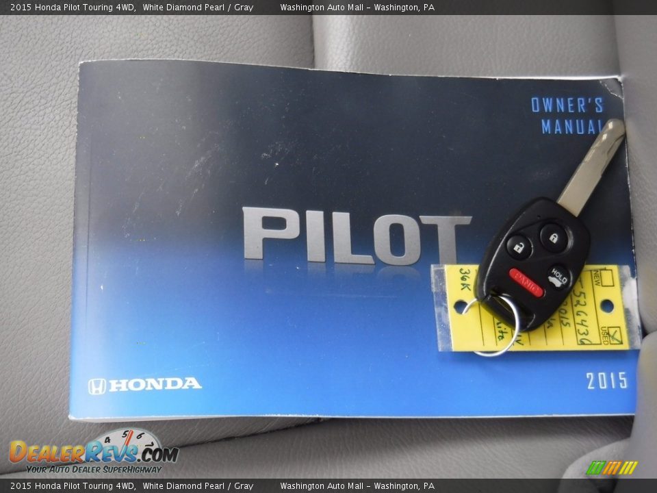 2015 Honda Pilot Touring 4WD White Diamond Pearl / Gray Photo #28