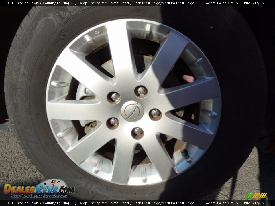 2011 Chrysler Town & Country Touring - L Deep Cherry Red Crystal Pearl / Dark Frost Beige/Medium Frost Beige Photo #9