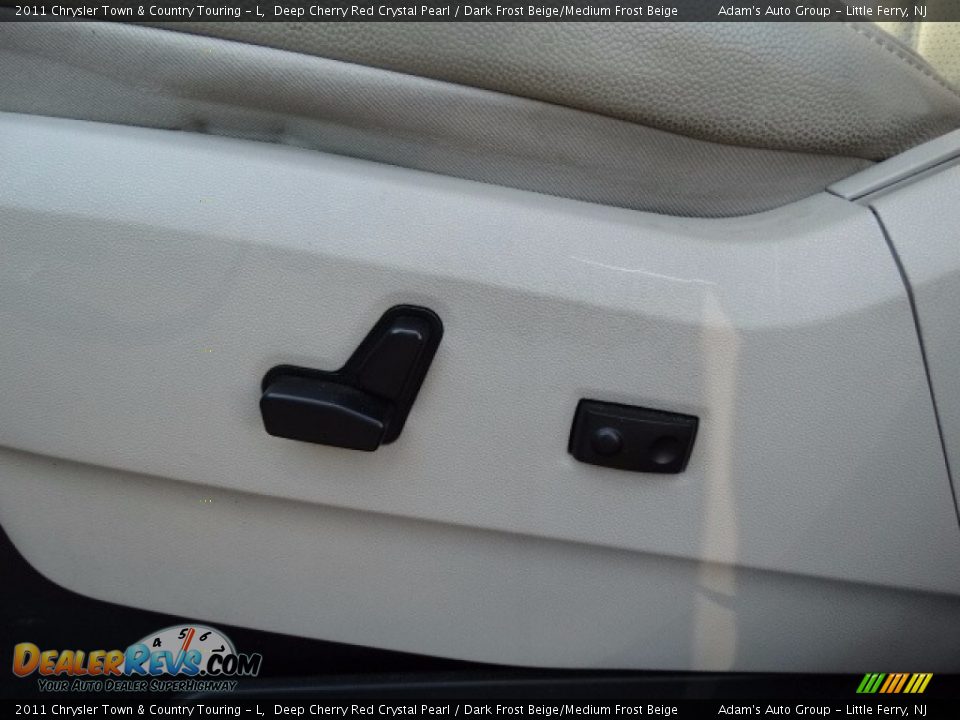 2011 Chrysler Town & Country Touring - L Deep Cherry Red Crystal Pearl / Dark Frost Beige/Medium Frost Beige Photo #13