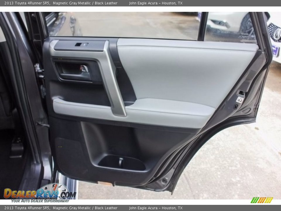 2013 Toyota 4Runner SR5 Magnetic Gray Metallic / Black Leather Photo #22
