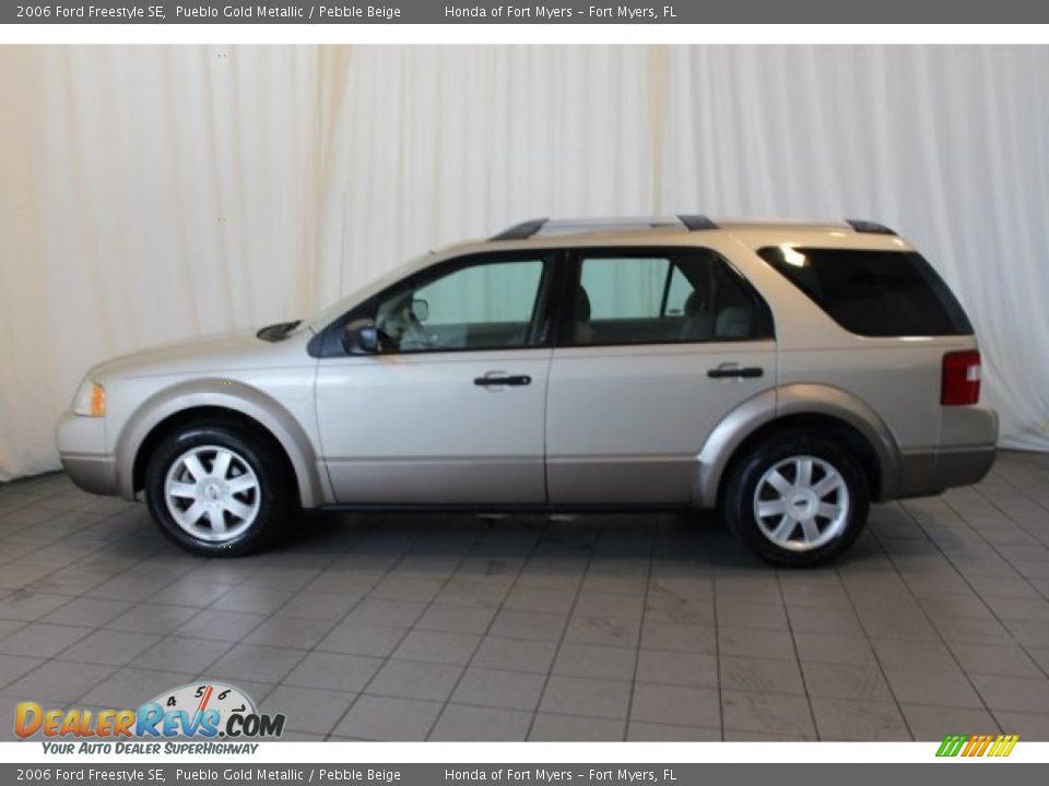 2006 Ford Freestyle SE Pueblo Gold Metallic / Pebble Beige Photo #5