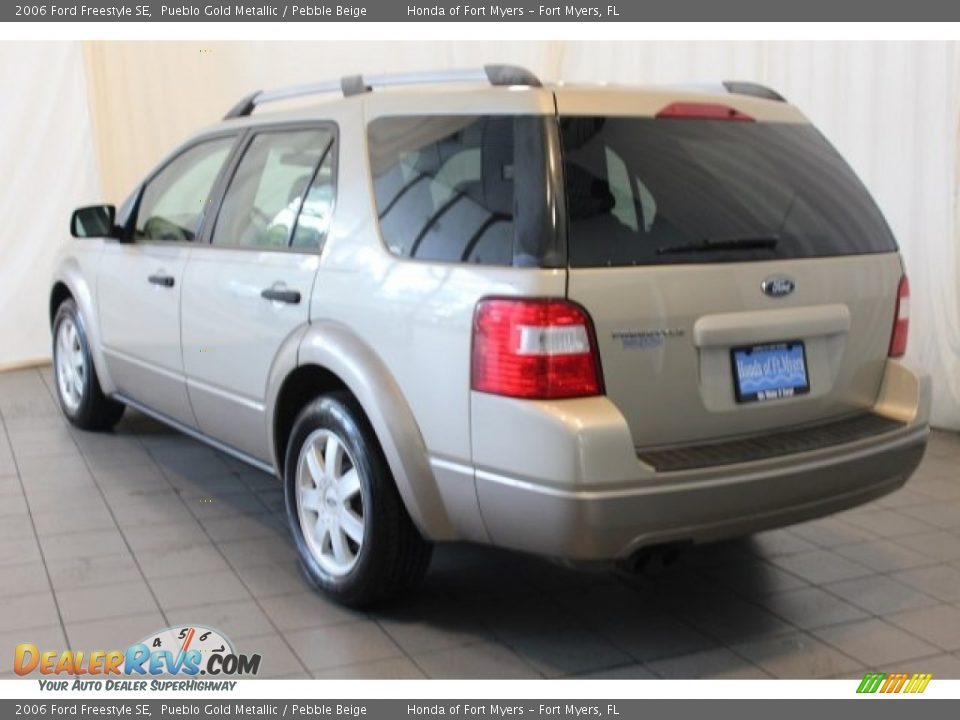 2006 Ford Freestyle SE Pueblo Gold Metallic / Pebble Beige Photo #6