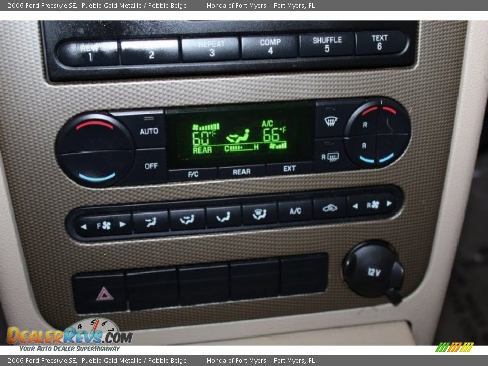 2006 Ford Freestyle SE Pueblo Gold Metallic / Pebble Beige Photo #17