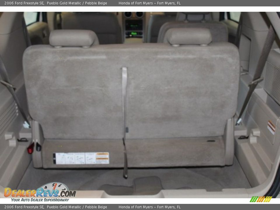 2006 Ford Freestyle SE Pueblo Gold Metallic / Pebble Beige Photo #21