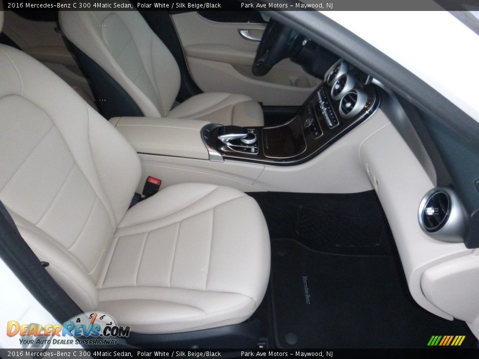 2016 Mercedes-Benz C 300 4Matic Sedan Polar White / Silk Beige/Black Photo #20