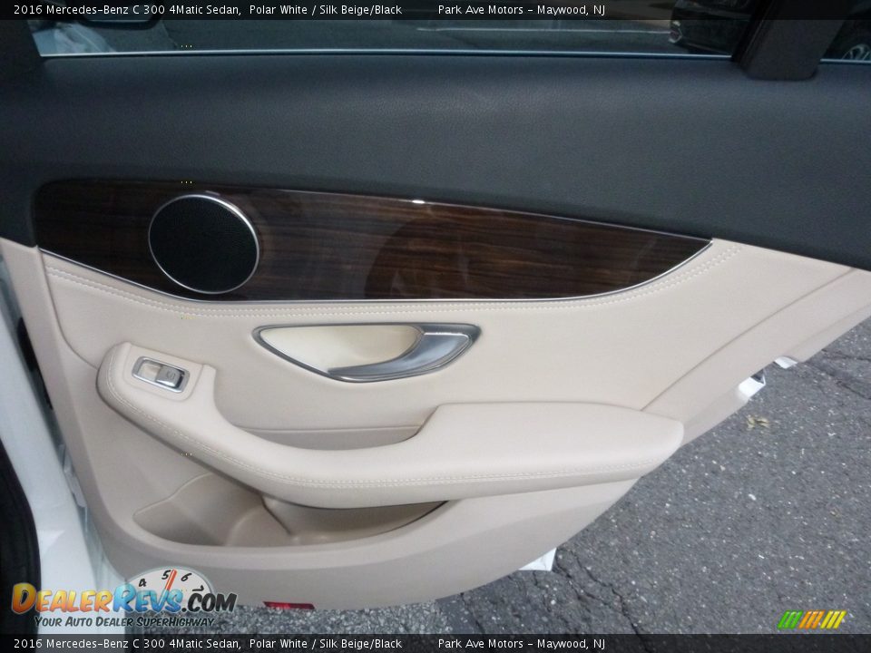 2016 Mercedes-Benz C 300 4Matic Sedan Polar White / Silk Beige/Black Photo #22