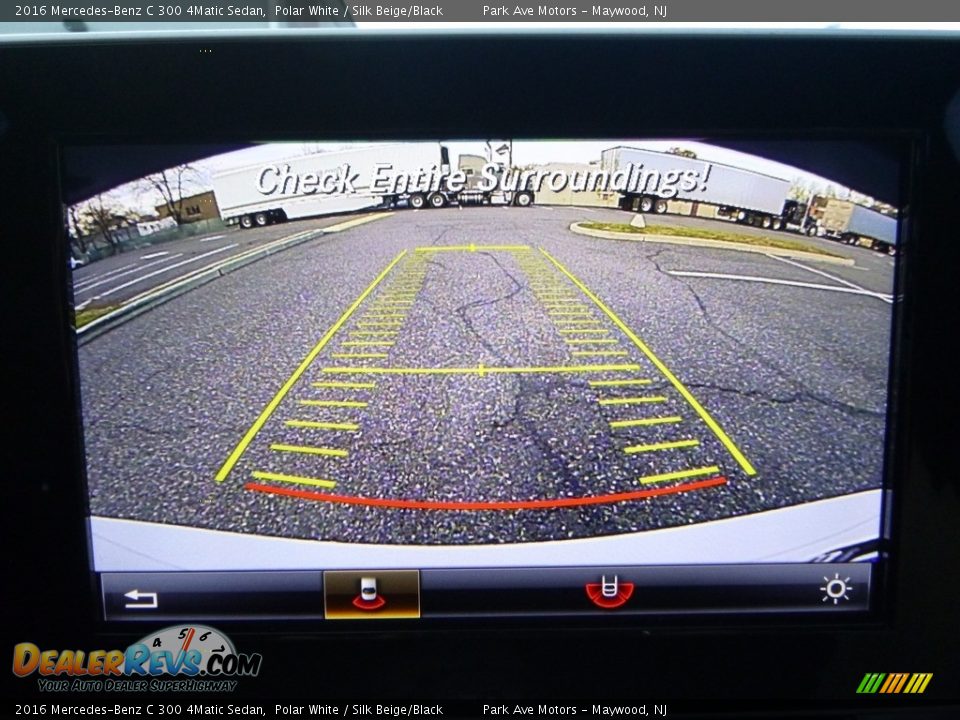 2016 Mercedes-Benz C 300 4Matic Sedan Polar White / Silk Beige/Black Photo #32