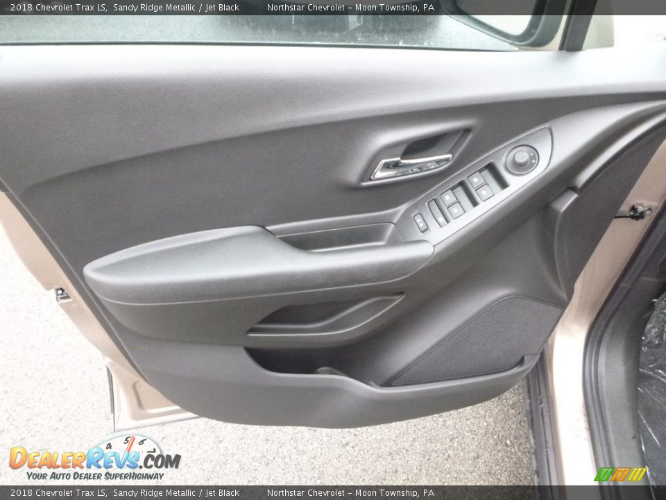 2018 Chevrolet Trax LS Sandy Ridge Metallic / Jet Black Photo #15