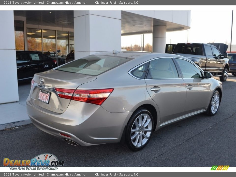 2013 Toyota Avalon Limited Champagne Mica / Almond Photo #3