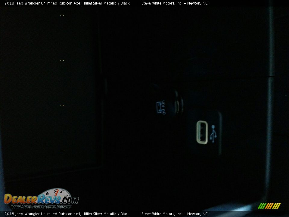 2018 Jeep Wrangler Unlimited Rubicon 4x4 Billet Silver Metallic / Black Photo #25