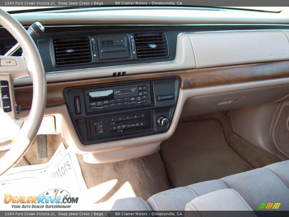 1994 Ford Crown Victoria LX Deep Jewel Green / Beige Photo #10