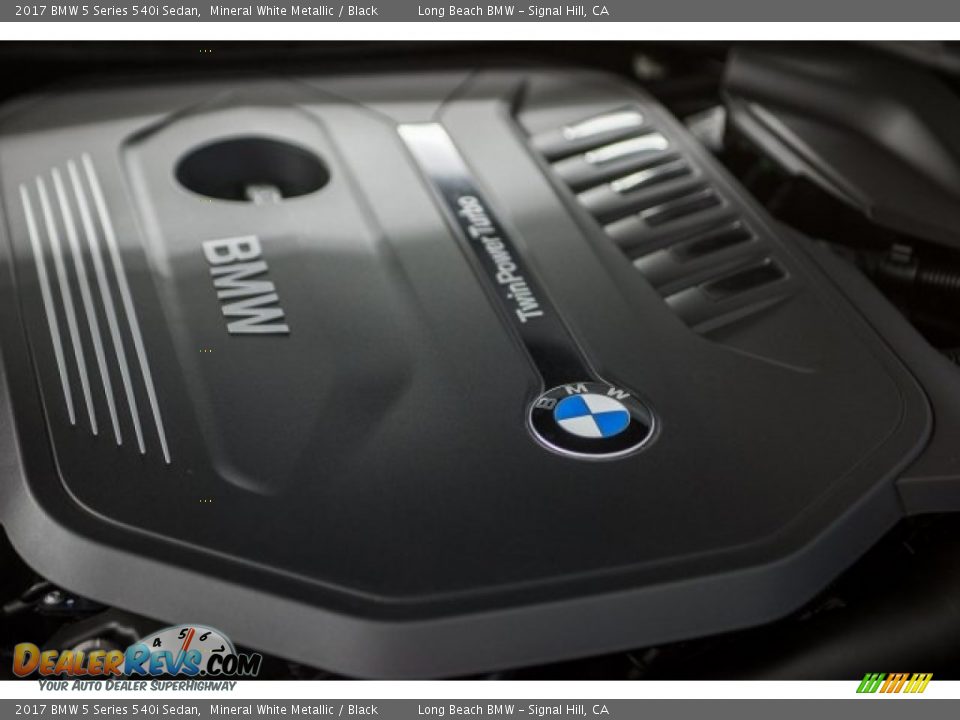 2017 BMW 5 Series 540i Sedan Mineral White Metallic / Black Photo #24