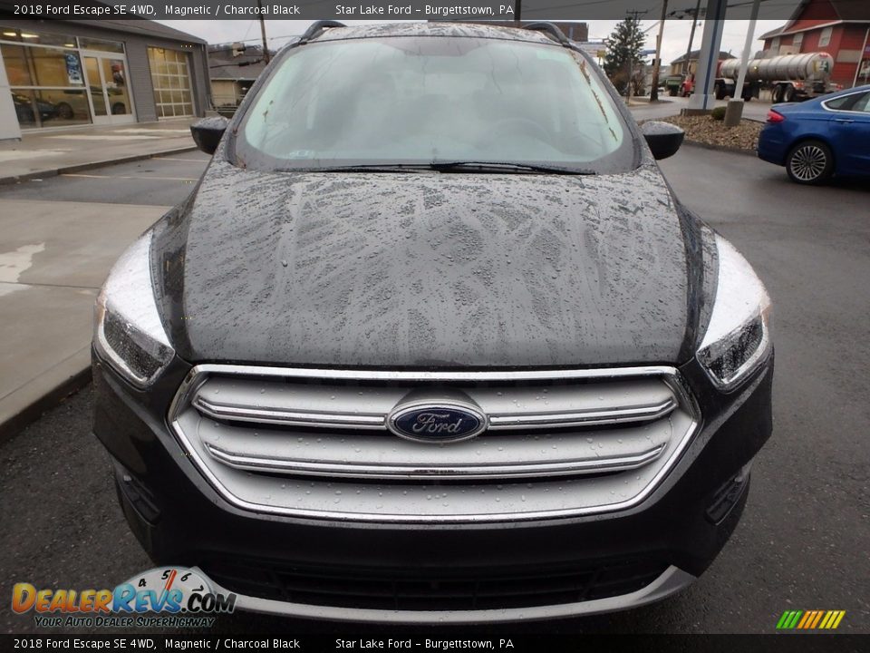 2018 Ford Escape SE 4WD Magnetic / Charcoal Black Photo #2