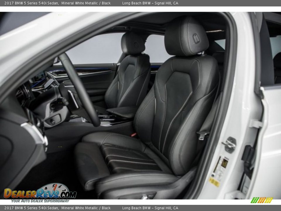 2017 BMW 5 Series 540i Sedan Mineral White Metallic / Black Photo #28