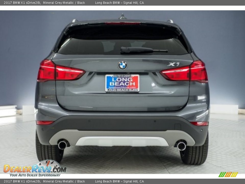 2017 BMW X1 sDrive28i Mineral Grey Metallic / Black Photo #3