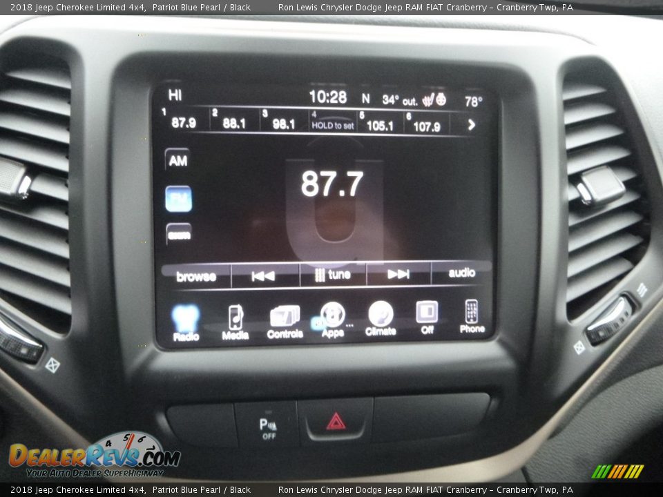 Audio System of 2018 Jeep Cherokee Limited 4x4 Photo #17