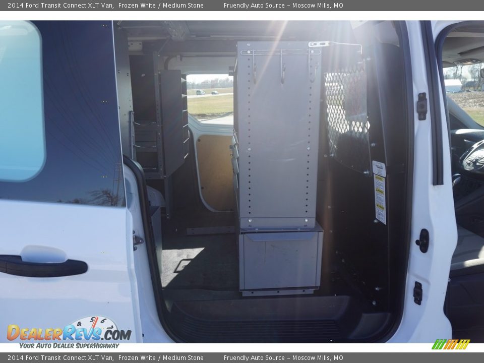 2014 Ford Transit Connect XLT Van Frozen White / Medium Stone Photo #28