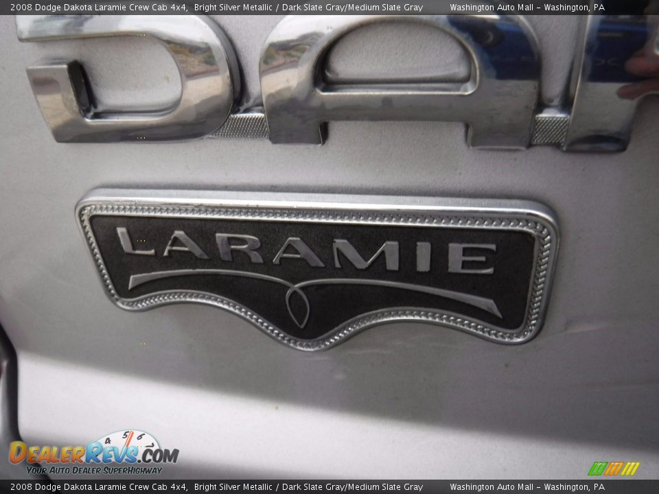 2008 Dodge Dakota Laramie Crew Cab 4x4 Bright Silver Metallic / Dark Slate Gray/Medium Slate Gray Photo #10
