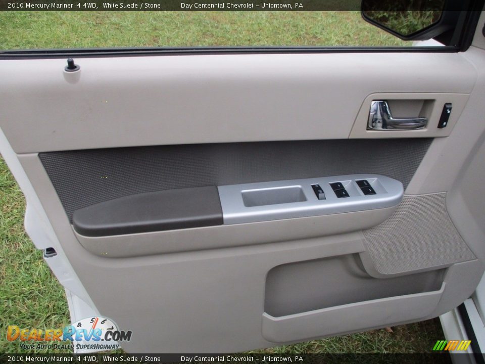 2010 Mercury Mariner I4 4WD White Suede / Stone Photo #22