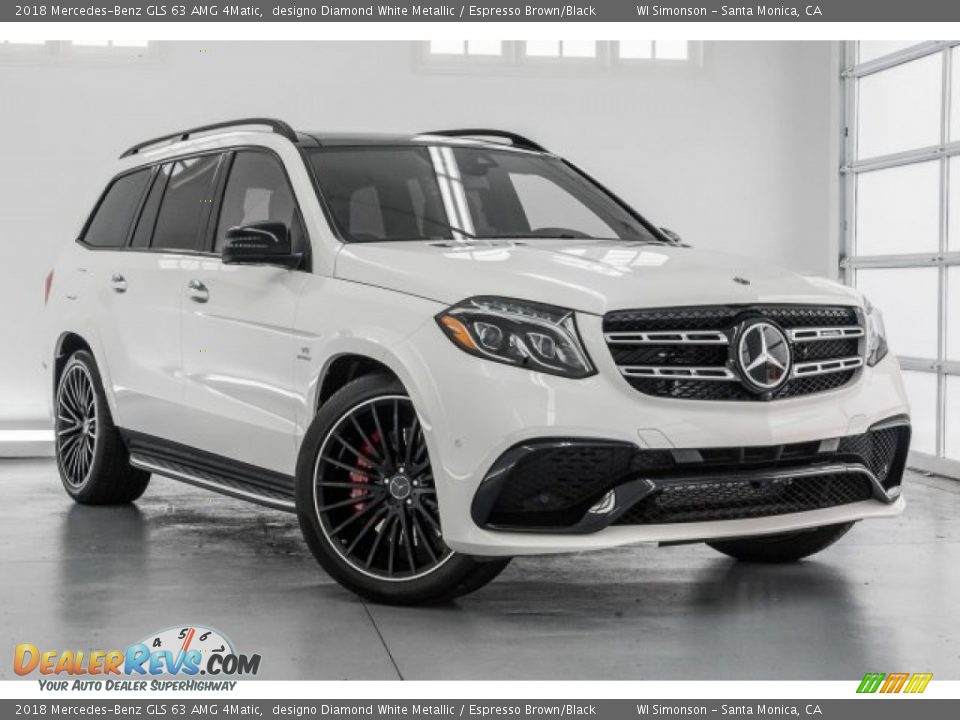 Front 3/4 View of 2018 Mercedes-Benz GLS 63 AMG 4Matic Photo #15