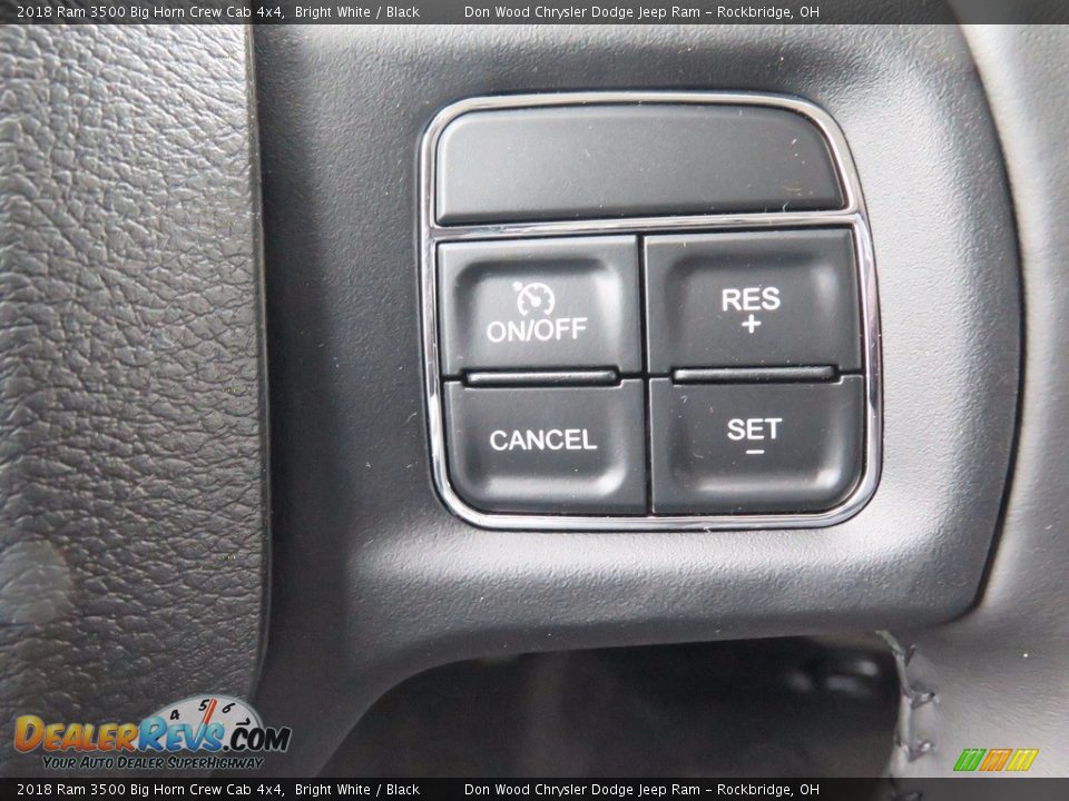 2018 Ram 3500 Big Horn Crew Cab 4x4 Bright White / Black Photo #18