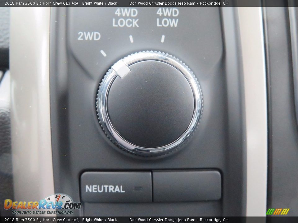2018 Ram 3500 Big Horn Crew Cab 4x4 Bright White / Black Photo #20