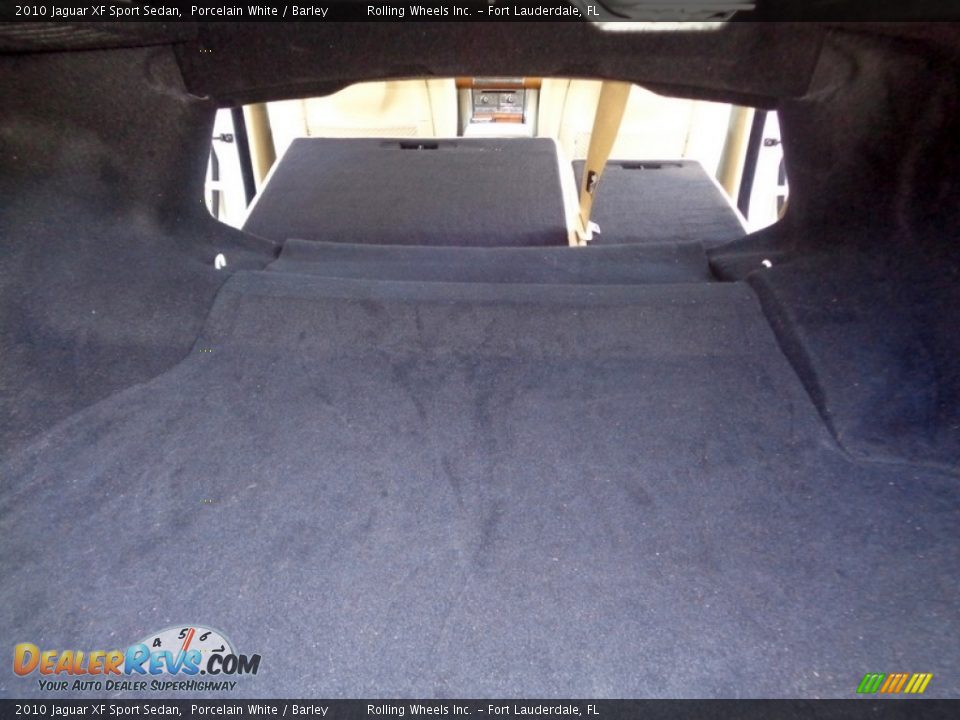 2010 Jaguar XF Sport Sedan Trunk Photo #29