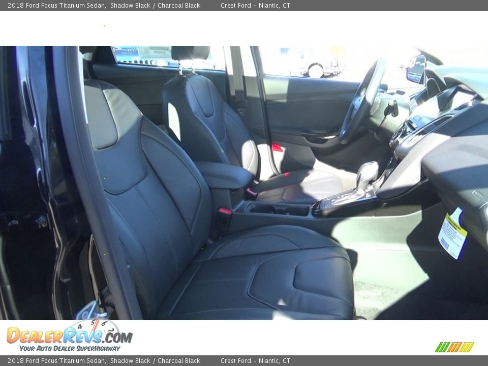 2018 Ford Focus Titanium Sedan Shadow Black / Charcoal Black Photo #25
