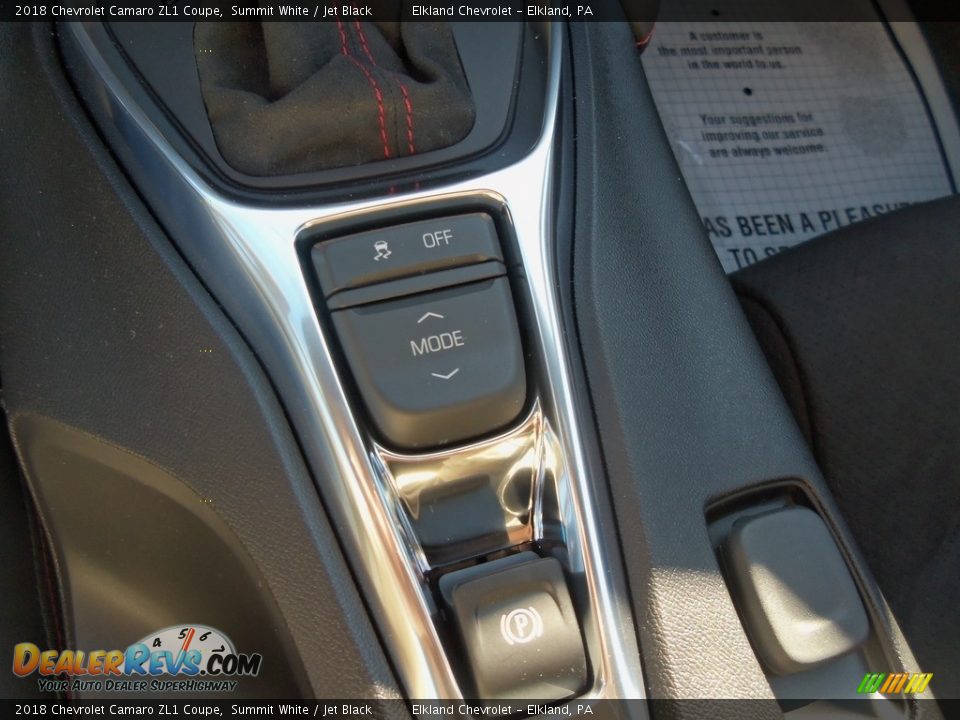 Controls of 2018 Chevrolet Camaro ZL1 Coupe Photo #27