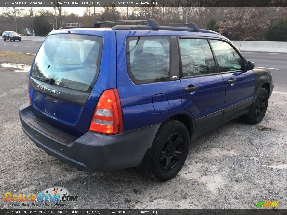 2004 Subaru Forester 2.5 X Pacifica Blue Pearl / Gray Photo #5