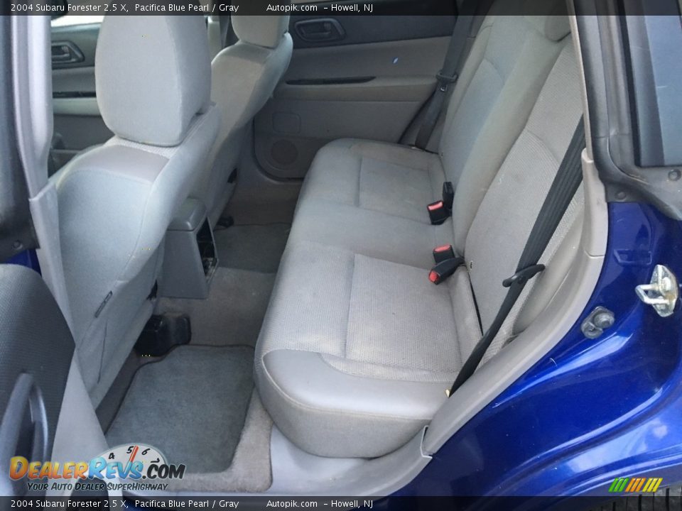 2004 Subaru Forester 2.5 X Pacifica Blue Pearl / Gray Photo #10