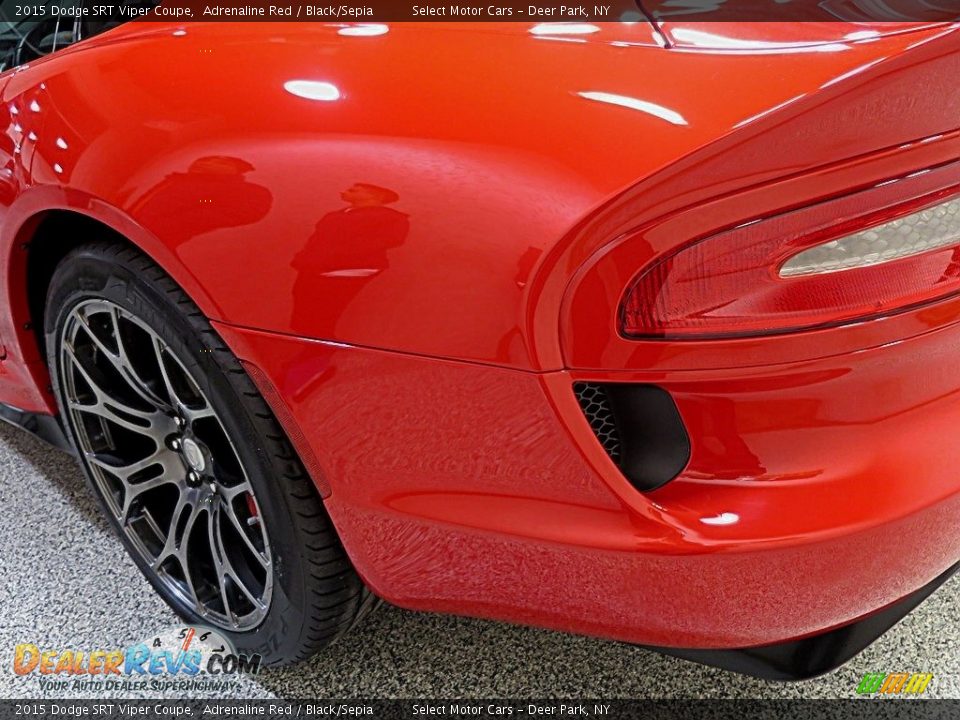 2015 Dodge SRT Viper Coupe Adrenaline Red / Black/Sepia Photo #6