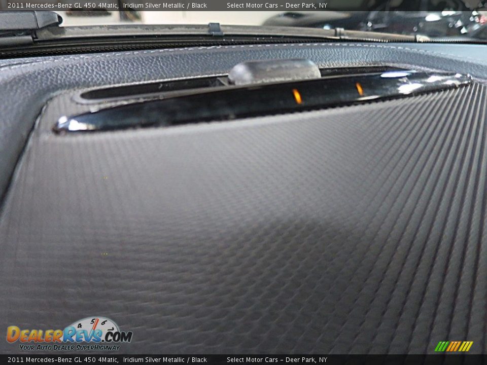 2011 Mercedes-Benz GL 450 4Matic Iridium Silver Metallic / Black Photo #26