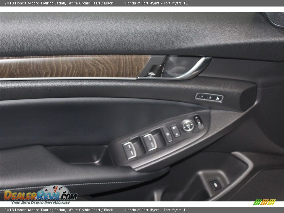 2018 Honda Accord Touring Sedan White Orchid Pearl / Black Photo #9