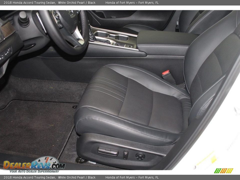 2018 Honda Accord Touring Sedan White Orchid Pearl / Black Photo #12
