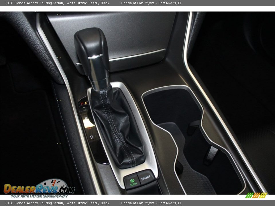 2018 Honda Accord Touring Sedan White Orchid Pearl / Black Photo #21