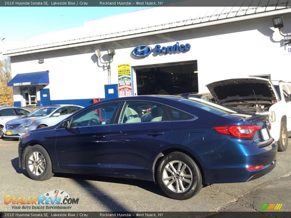 2016 Hyundai Sonata SE Lakeside Blue / Gray Photo #6