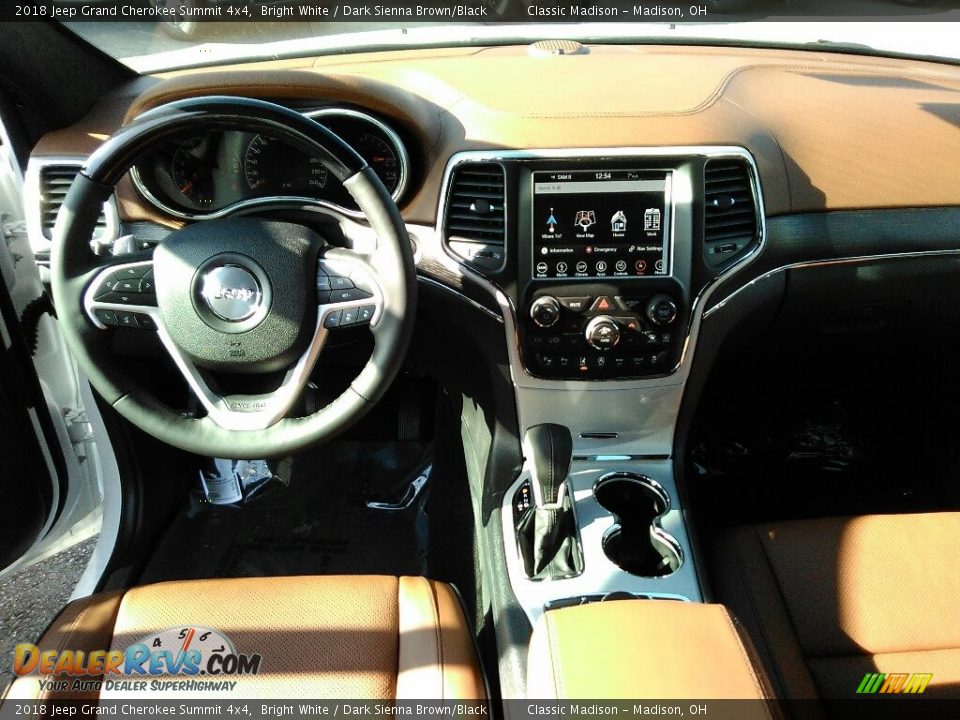 2018 Jeep Grand Cherokee Summit 4x4 Bright White / Dark Sienna Brown/Black Photo #8