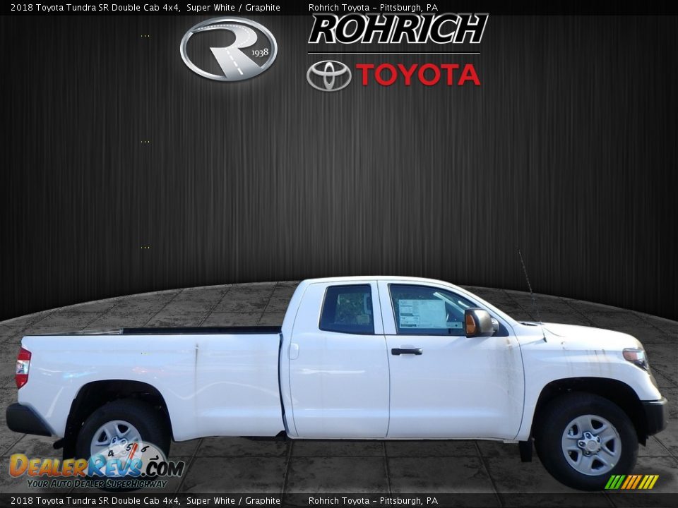 2018 Toyota Tundra SR Double Cab 4x4 Super White / Graphite Photo #2