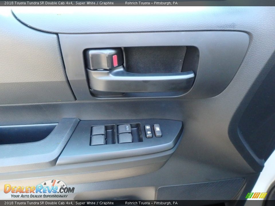 2018 Toyota Tundra SR Double Cab 4x4 Super White / Graphite Photo #9
