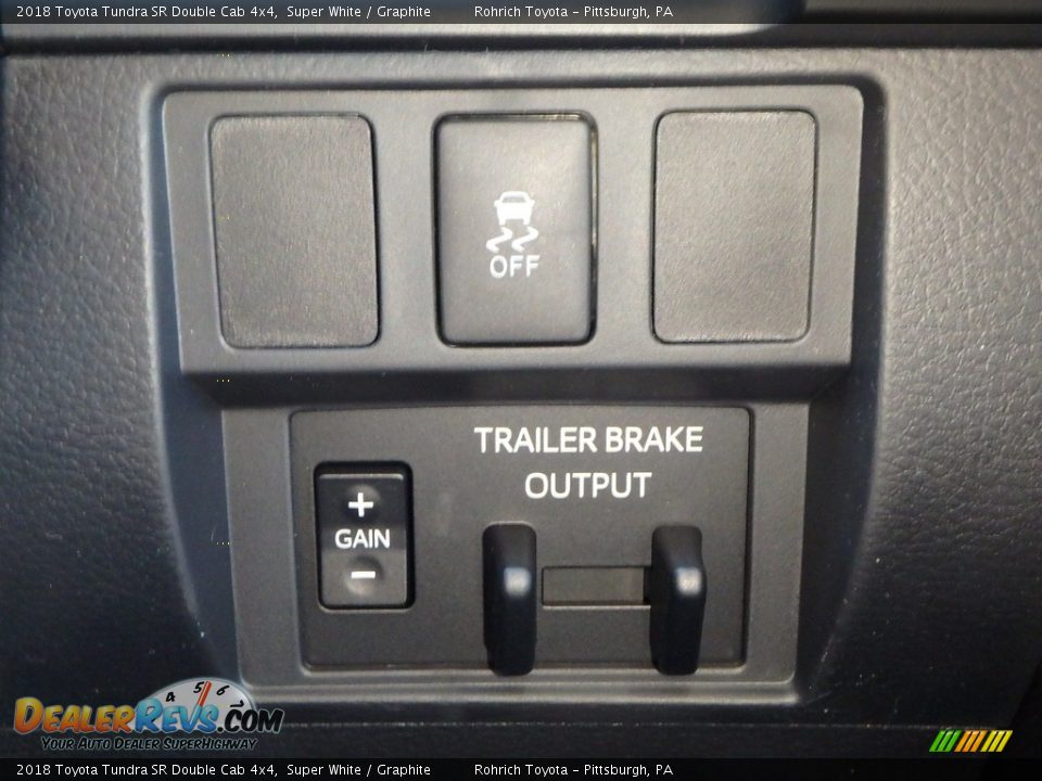 2018 Toyota Tundra SR Double Cab 4x4 Super White / Graphite Photo #13