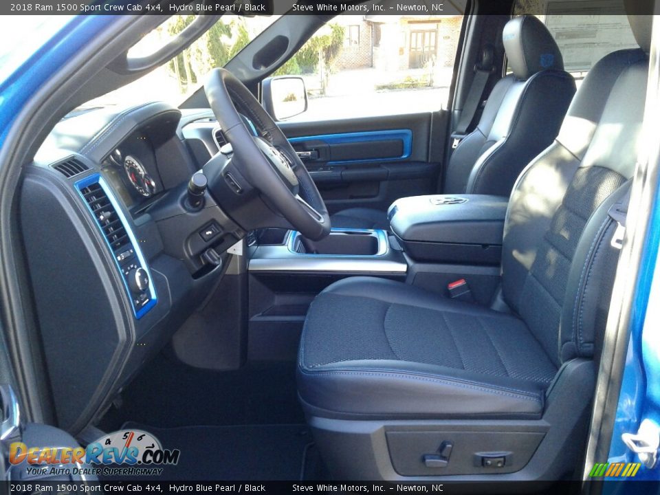 2018 Ram 1500 Sport Crew Cab 4x4 Hydro Blue Pearl / Black Photo #9