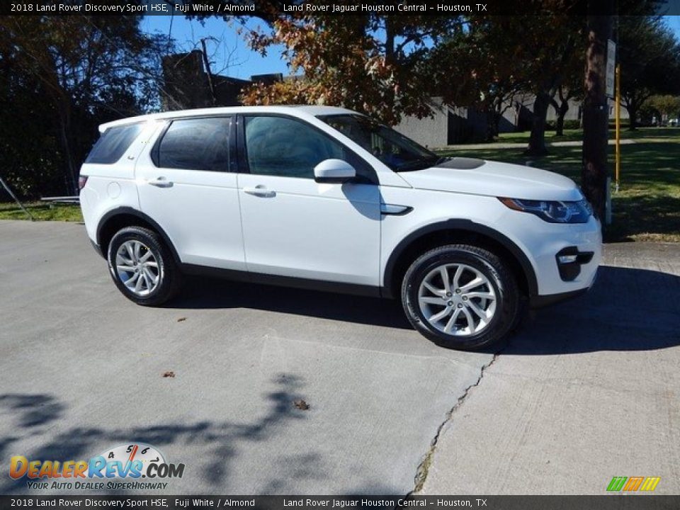 2018 Land Rover Discovery Sport HSE Fuji White / Almond Photo #1
