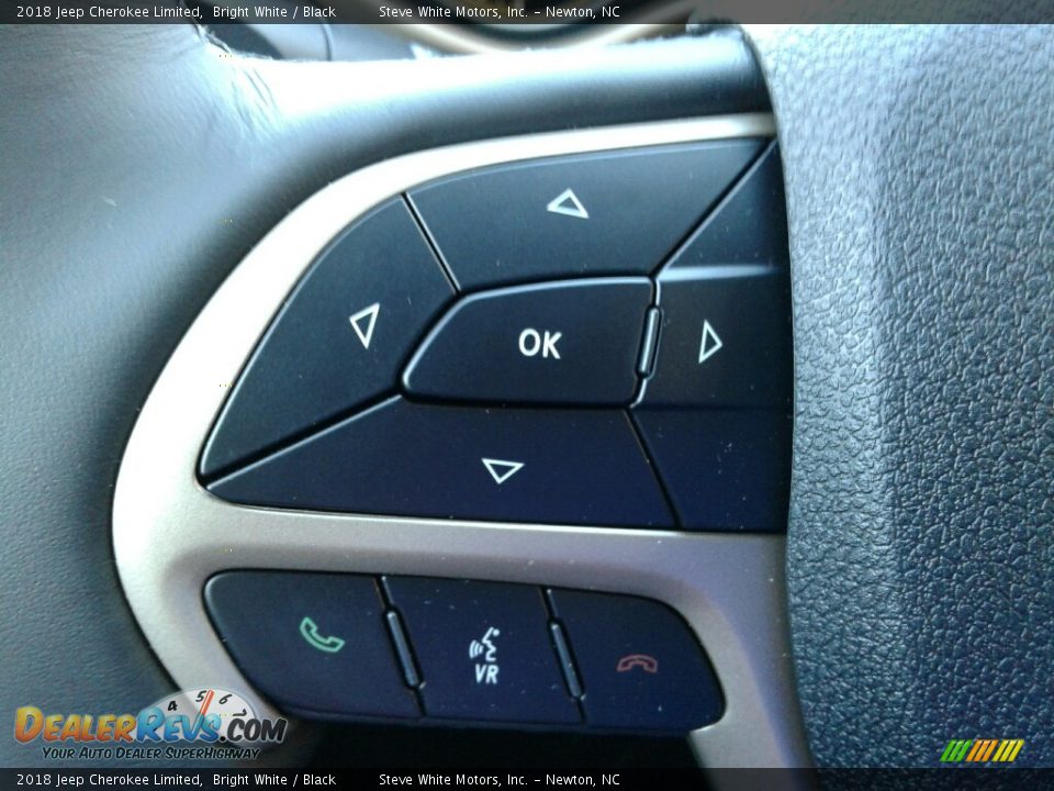 2018 Jeep Cherokee Limited Bright White / Black Photo #16